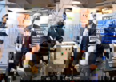 Peter van den Bemd and Ruud van Aperen with MJ-Tech Fogsystems. This year many cucumber nurseries are equipped with fog installations.