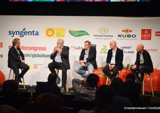 A discussion on light in horticulture with Peter Klapwijk (2Harvest), Piet Hein van Baar (Signify), Theo Tekstra and Leo Lansbergen (Signify).
