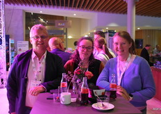 Dirk Declercq (REO) in conversation with Karlien Van den Broeck and Lien Tyvaert of Boerenbond