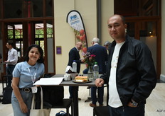 Feruza Achilova and Ovezgeldi Meredov (Tudana)