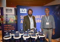 Erik Boot of BVB Substrates was kept company by former colleague Filip Van Buynder of Coöperatie Hoogstraten