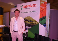 Bob Persoon at Beekenkamp Packaging's stand