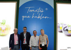 Ellen van Kester (right) with her colleagues from Horticola Guadalfeo: Antonio Lorente, José Martin and Pepe Lorente