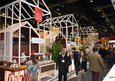 The construction of Coöperatie Hoogstraten and Den Berk Délice caught the eye nicely at the Flemish pavilion