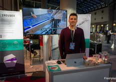 Pedro Martinez with INDUSER, providing packaging lines, plastic free if requested. The company also offers solutions for cherry tomatoes, cherries and stone fruits.