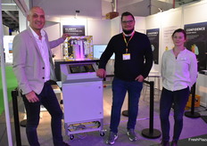 Alexander Fetz, Paul Fuchs and Lea Butruille with Headwall Photonics.