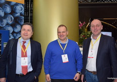 Branko Bajatovic and Milos Tipsarevic from Bluemond Ltd., along with Fred Douven from abbGrowers.