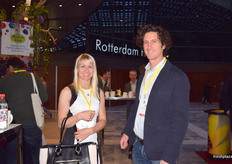 Anja Grueterich from EMCO and Julien Mourrut from Salesse Biobest.