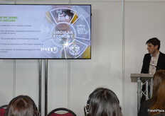 Luis Apodaca from Graphic Packaging explained how the company operates on a circular economy. Taking products from nature and putting them back afterwards with their fully recyclable paper packaging.