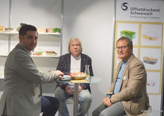 The Austrian company Offsetdruckerei Schwarzach offers, among other things, cardboard trays and trays for fruits and vegetables.