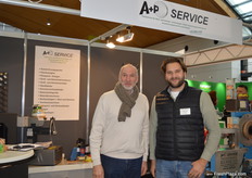 Peter Schiffmann and his nephew Erik Sebastian Schiffmann from A+P Service from Jork.
