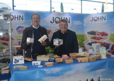 Thomas John (r) from the packaging company of the same name is also one of the permanent exhibitors in the trade fair duo.