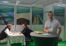 Julian Wacht represented the company Glaeser. In the background: long-standing consultant and sales manager Johannes Zott.