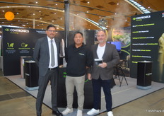 The Contronics team exhibited at expoSE for the first time. The Dutch company's dry misting process is also becoming increasingly important in Germany, according to DACH Sales Manager Stefan Maicher (r).