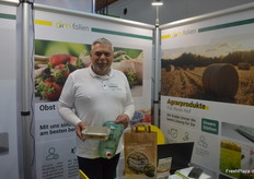 Georgios Kaltsamin from DM Folien presented the bag-in-box process for fruit juices, as well as sustainable trays and carrier bags for a wide variety of fruit and vegetables.