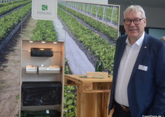 Helmut Kühling is the Pater Familias and senior partner of the recognised company. The company, based in Emstek, acts both as a fruit trader and as an industry supplier.