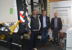 The three-person representation of the company ecorobotix.