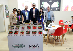 Emco Cal and Masiá Breeding stand, exhibiting their strawberry varieties. 


