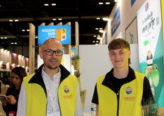 The Saint-Rémy Basilic herb specialist with Julien and Vincent Aubert