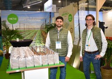 Michael Abraham and Anthony Pauchet present protection solutions for market gardening - Ektar company