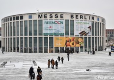 After many years, the 2026 edition of Fruit Logistica (4-6 February) was marked by adverse weather. This led to considerable disruptions, with an impact on transport, especially air transport. There were many flight delays, with hundreds of cancellations, due to ice closures. This time, it was precisely the 'logistics' that left most to be desired during the days of the important trade fair. The influx of visitors certainly suffered, but in any case, the Italian companies did their best to showcase the innovations in the sector (photo report by Giancarlo Fabbri, Rossella Gigli, Cristiano Riciputi, Biagio Tinghino)