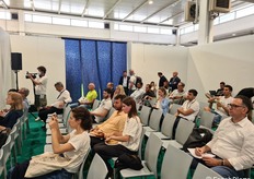 A conference on the afternoon of May 25