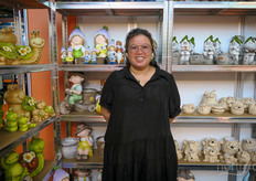 Richful Homewares specialises in garden decorations. On the photo is Yuki Li.