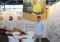 Sergio Julian of Libelium. The company offers IoT solutions that help optimize irrigation and fertilizer use, for example.