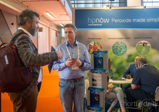 Jan Jacob Mekes of hpnow on making peroxide available around the world for the purpose of a clean irrigation system