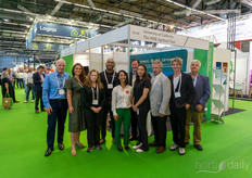 A large team was present from the University of California to promote cooperation between horticultural suppliers and American companies.