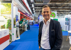 John Meijer takes a tour of the fair before Smartkas' vertical farm is visited by international interested parties