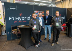 Limgroup launched their first hybrid strawberry variety. In the photo: Sjoerd Gipmans, Martijn Davids, Martijn van Haastert, and Roland Sweijen.