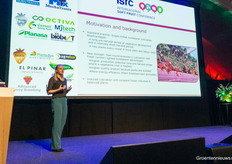 Vera Theelen from Delphy on the use of fresh June bearers to grow strawberries year-round.