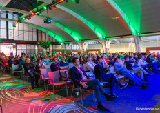The conference room was well-filled until the end of the day.