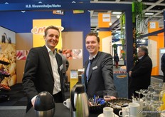 Ferry Aarse (Valstar) with Bob Hunsche (Van der Hoeven Horticultural Projects)