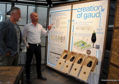 Coen Niesten of Bakker Brothers and pepper grower Marcel Numan