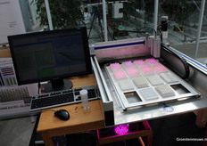 With the aid of LED lighting the company is measuring the germination of seeds and thereby the quality