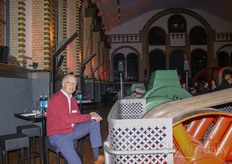 Hans Harting (Van Dijk Heating) bekeek het eerst eens allemaal even van een afstandje