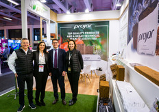 Paco Lopez, Celia Ruiz, Rafael Bolinches, and Alejandra Pintos from Projar, celebrating their 40th anniversary this year.