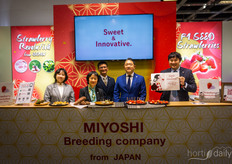 Yuki Otsuka, Seiichi Miyoshi, Tetsuo Ueda from Miyoshi Seeds. There was much attention on their hybrid F1 strawberry variety.
