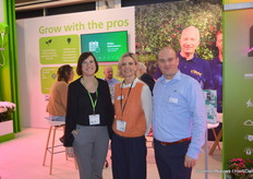 Daniela Damoiseaux, Marie-Rose Verkest, and Erik Jansen from Signify. Thanks for the great collaboration, Marie-Rose. Your colleagues (and we) will miss you.