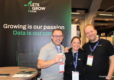 Dominique Blok and Ton Habraken with Ludvig Svensson. In the middle Winny van Adrichem-van Heijningen with LetsGrow.com