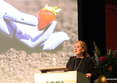 Labour, another challenge for strawberry growers, explains Adri Bom-Lemstra with Glastuinbouw Nederland