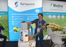 Ansgar Bergau (Bioline) briefly gives a demonstration with the Sprayvent