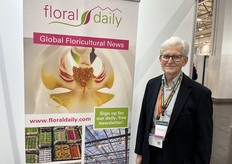 Karol Pawlak (VitroFlora)