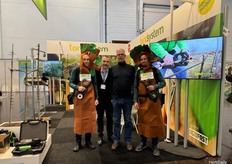 Agrifast now has a nice system for trees in addition to their TomSystem.