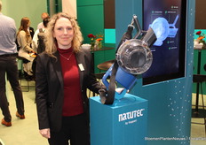 Laura Stahl, Koppert, shows off the Natutec. Natutec: Apply Koppert products evenly over the crop for the most effective pest control.