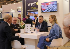 WPS had many conversations about the Floormanager during IPM. Digna van Zanten: "In a nutshell, the floor manager stands for: automatic positioning and moving of plants without manual intervention so efficient use of space and time savings in your processes."