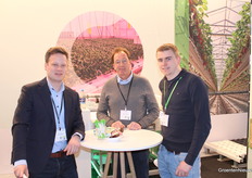 Sebastiaan Smeur, Erik van Nieuwenhuizen (Meteor Systems) and Roel Akkermans (Rijk Zwaan)