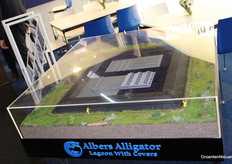Model at Albers Alligator